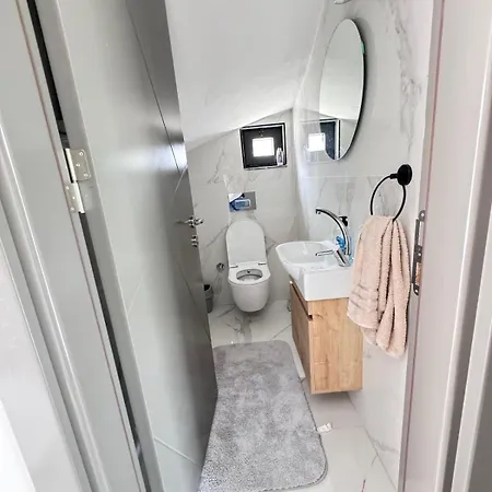Kemer Kutlu Villa *