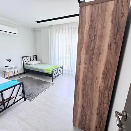 别墅 Kemer Kutlu